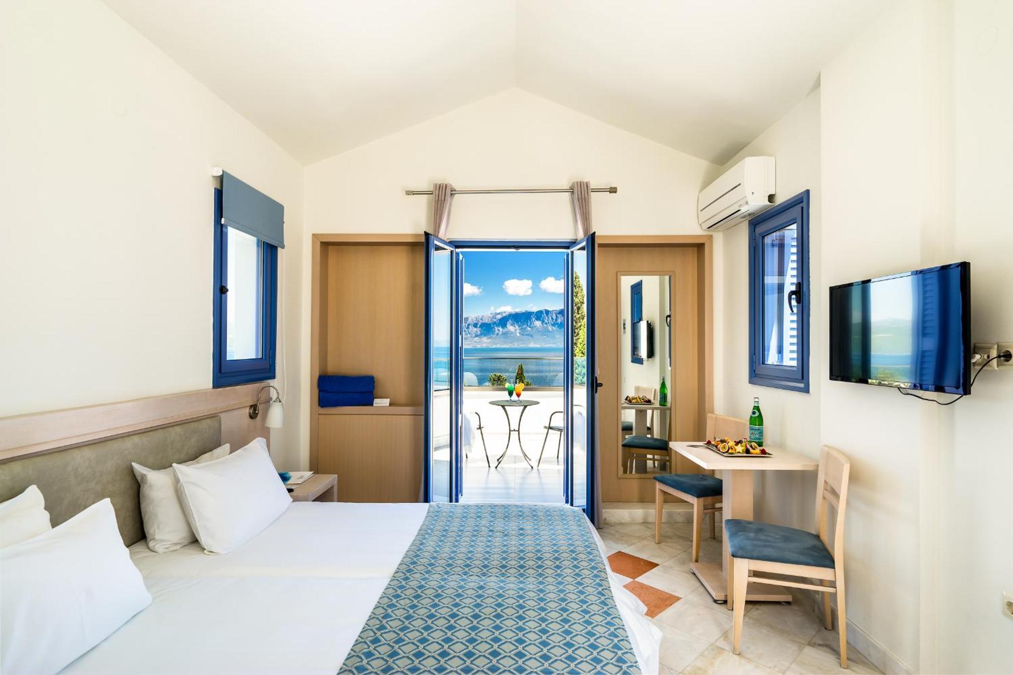 Porto Galini Seaside Resort & Spa Nikiana Zewnętrze zdjęcie A typical room at the hotel