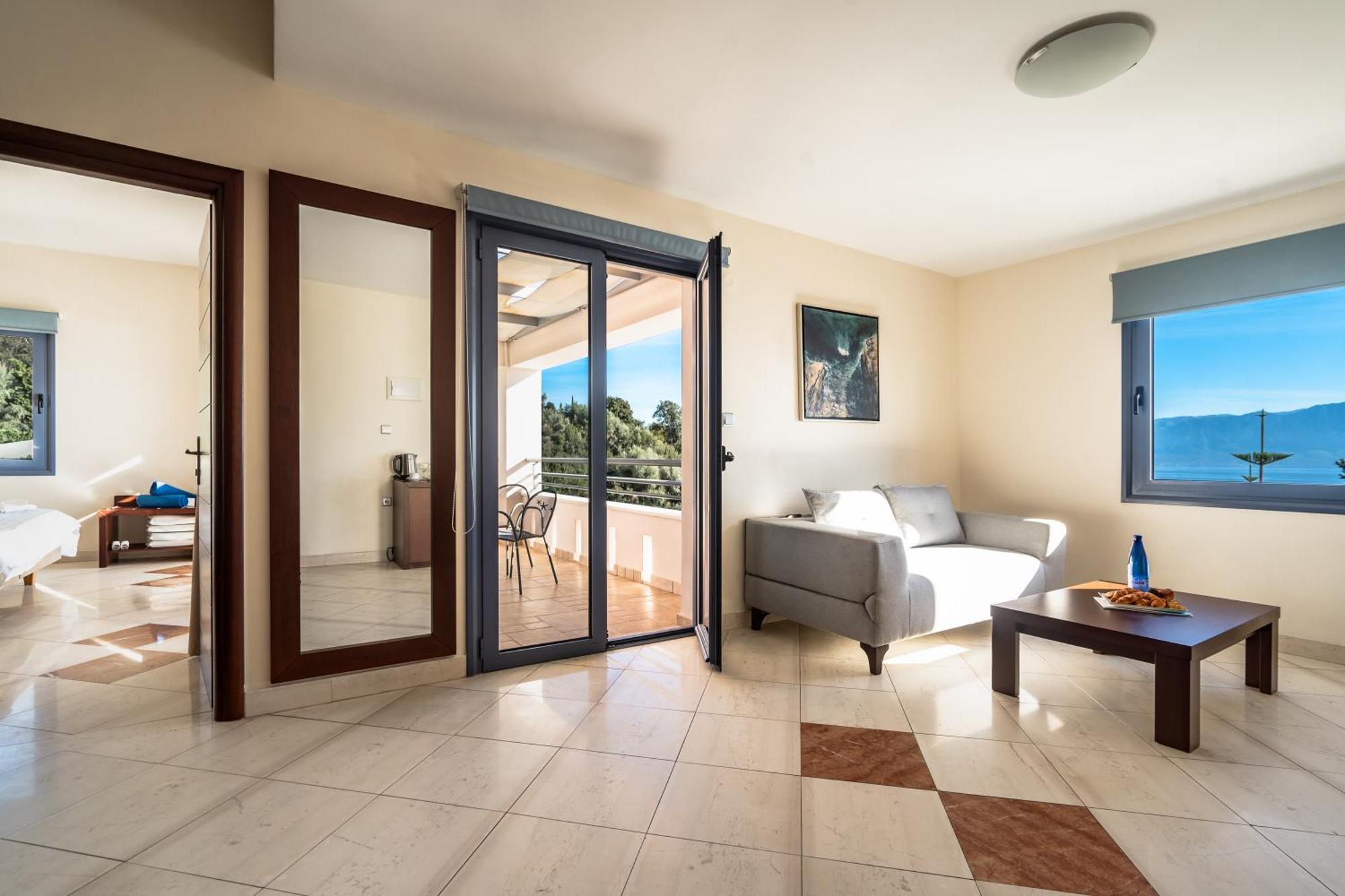 Porto Galini Seaside Resort & Spa Nikiana Zewnętrze zdjęcie Interior of a suite